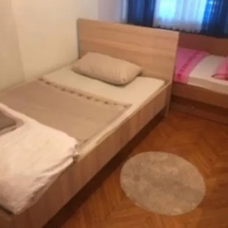 아파트 Countryside House Near Bled 포드나트