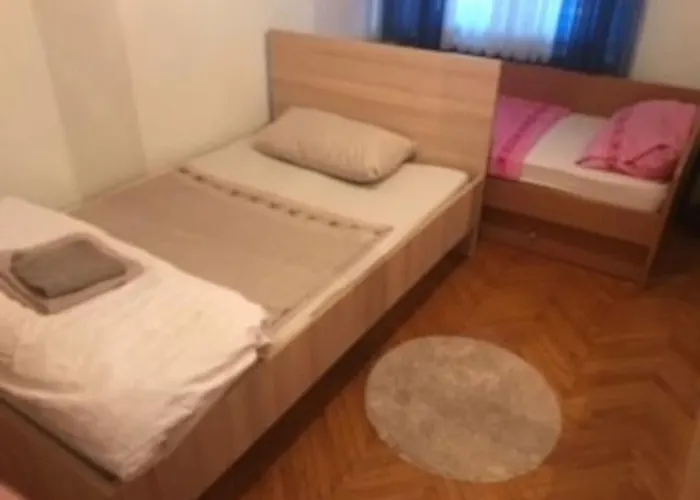 公寓 Countryside House Near Bled 帕德纳特